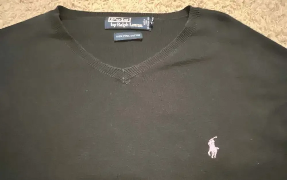 Vintage 90’s Polo Ralph Lauren Men's 100% Pima Cotton Black V-Neck Sweater
